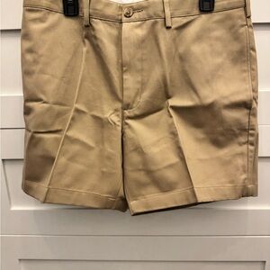 Lands' End Men's Khaki Flat Front Shorts size 34